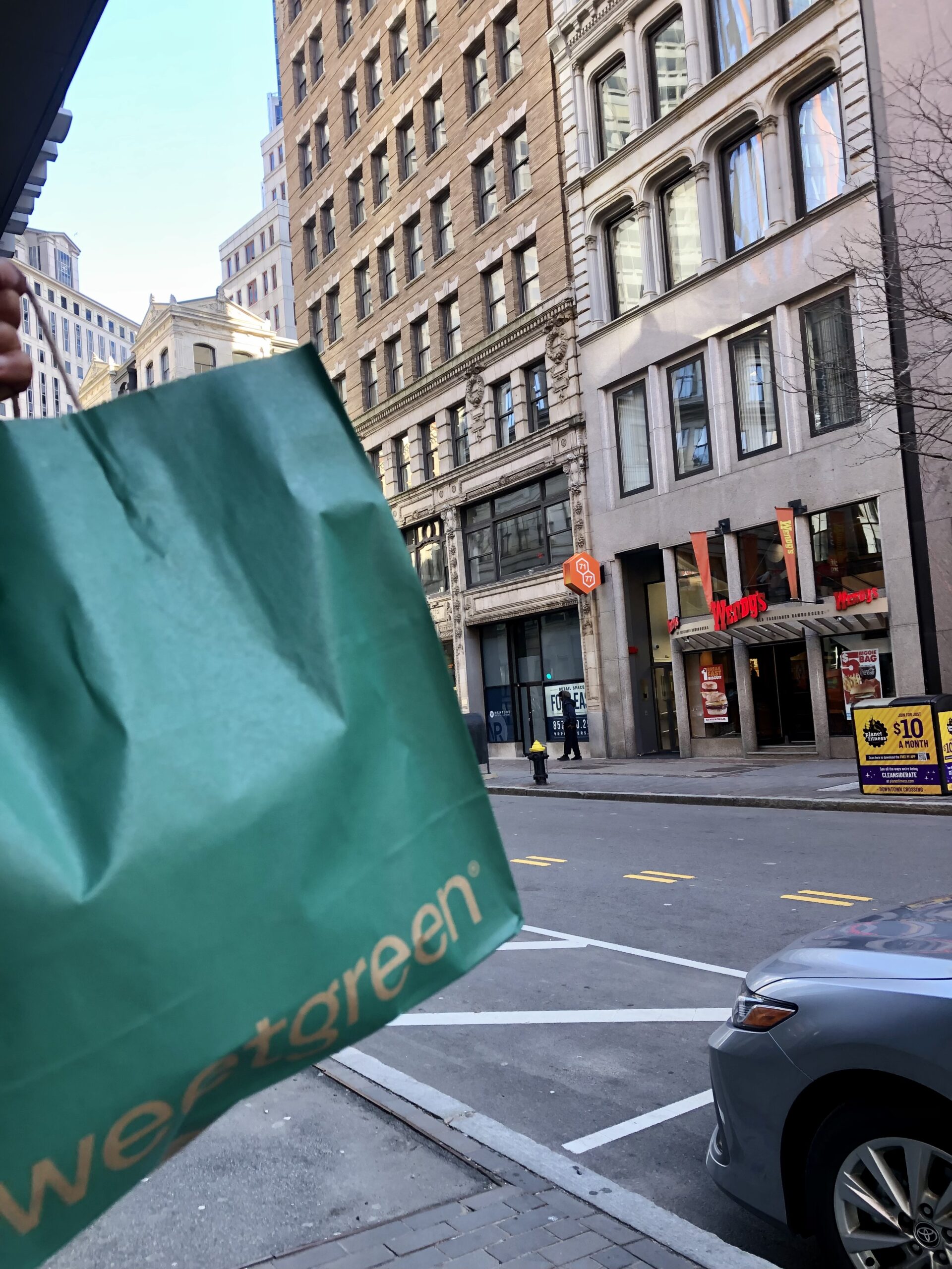 Sweetgreen bag in Boston