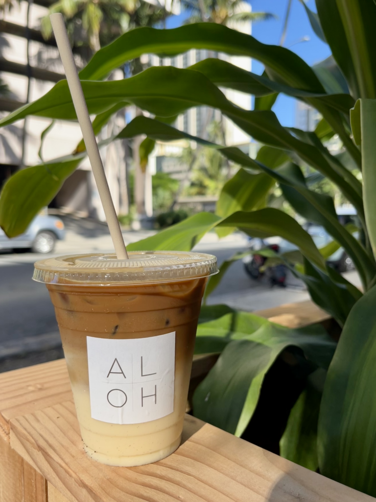 macadamia latte | ALOH Health Bar & Cafe